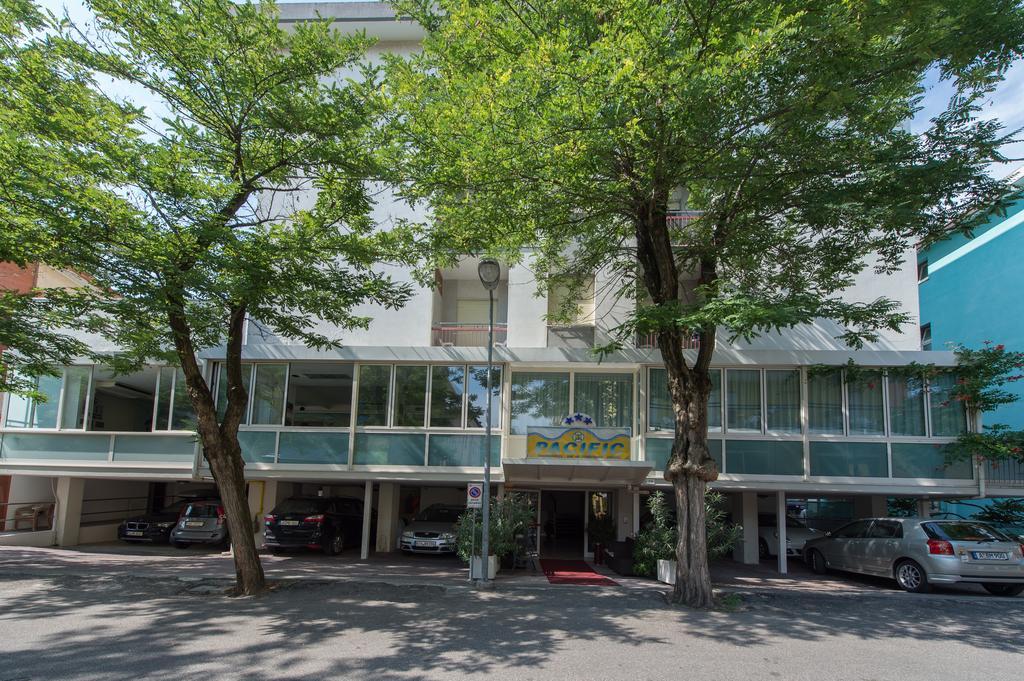 Hotel Pacific ريميني المظهر الخارجي الصورة